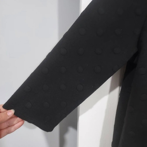W5 Black Textured Polka Dot 3/4 Sleeve Blouse in Size 2X - Picture 5 of 12
